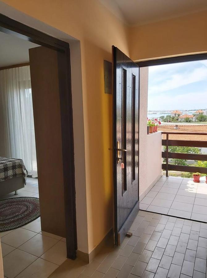 Apartmani Svitlana Sukošan Exterior foto