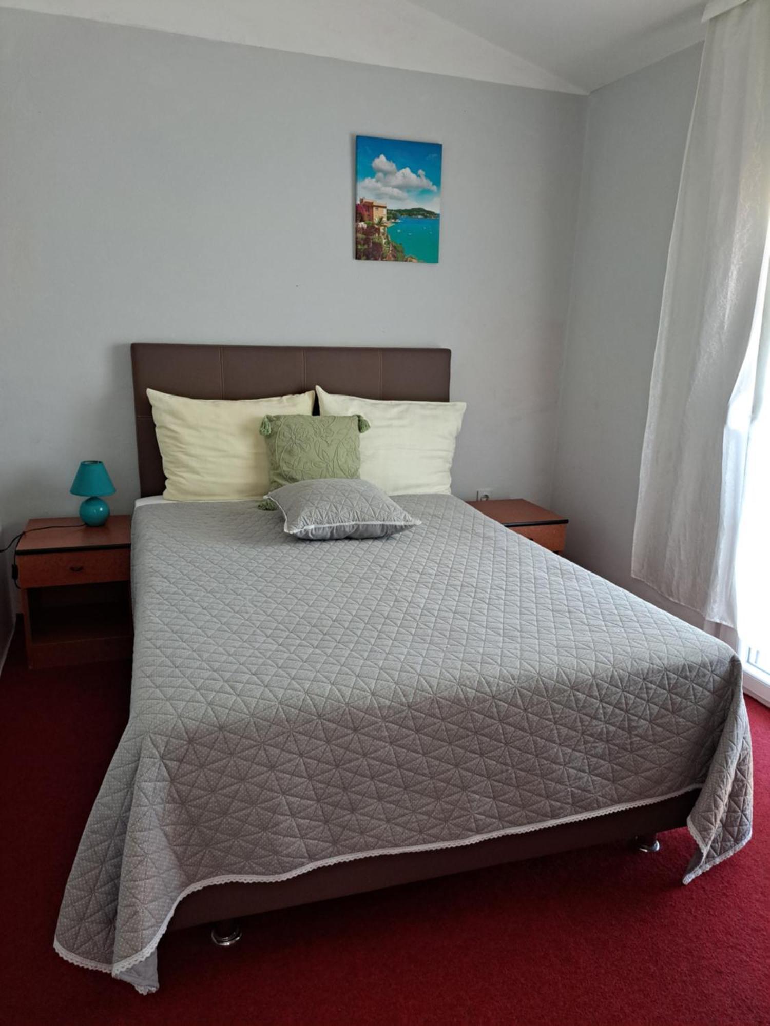 Apartmani Svitlana Sukošan Exterior foto